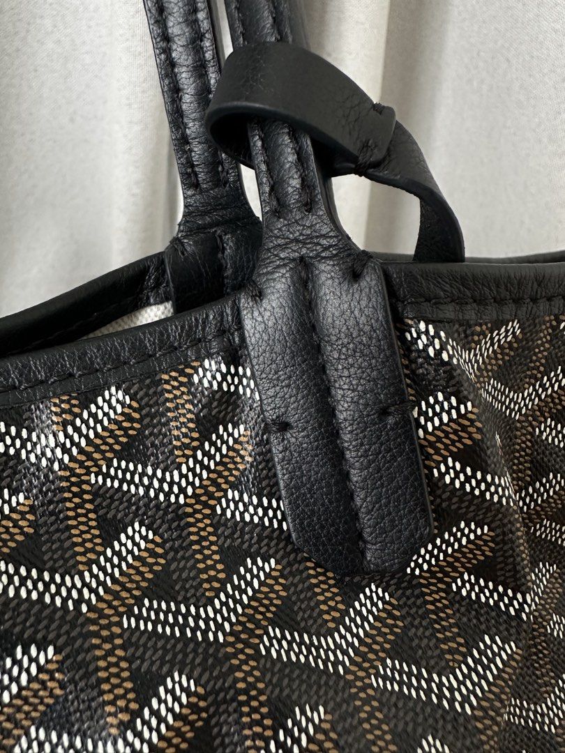 Goyard St Louis GM (No pouch) (Category: Luxury Bags & Wallets) located in Cebu City. Submitted by sephoraly (Listing ID 1469668381, Image 3). Description: With Entrupy and Legitgrails Certificate Lightly used With water stains inside Message me for more photos No pouch.