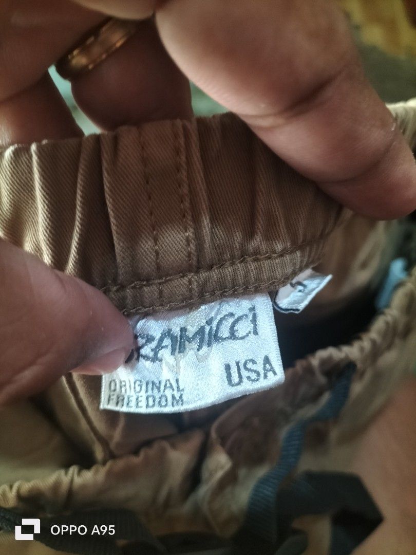 gramicci (Category: Shorts) located in Baler. Submitted by jaydeebaltazar (Listing ID 1469643862, Image 3). Description: good condition no issue solid nito size: 28to32 above the knee.