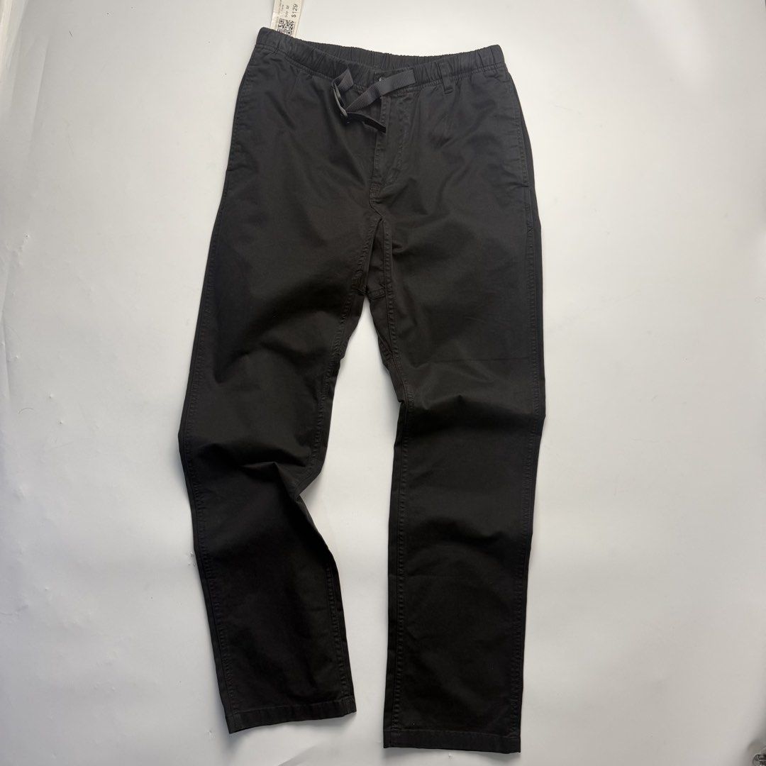 Gramicci Casual Pants (Category: Chinos) located in Quezon City. Submitted by beastmnl (Listing ID 1469669912, Image 1). Description: Size Medium Waist 29-36 Length 40.5 Inseam 29 Leg Opening 7.5 .