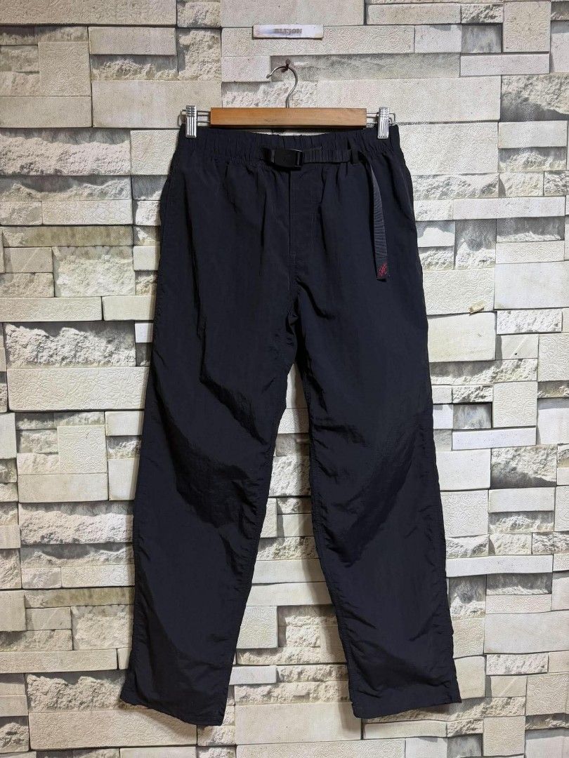 GRAMICCI NYLON BLACK PANTS (Category: Trousers) located in Santa Rosa. Submitted by alejon007 (Listing ID 1469677012, Image 3). Description: GRAMICCI NYLON BLACK PANTS 100% Legit Excellent condition No issues Size small fit 30-32 x 40 length PRIC 1⃣3⃣8⃣0⃣ PM .