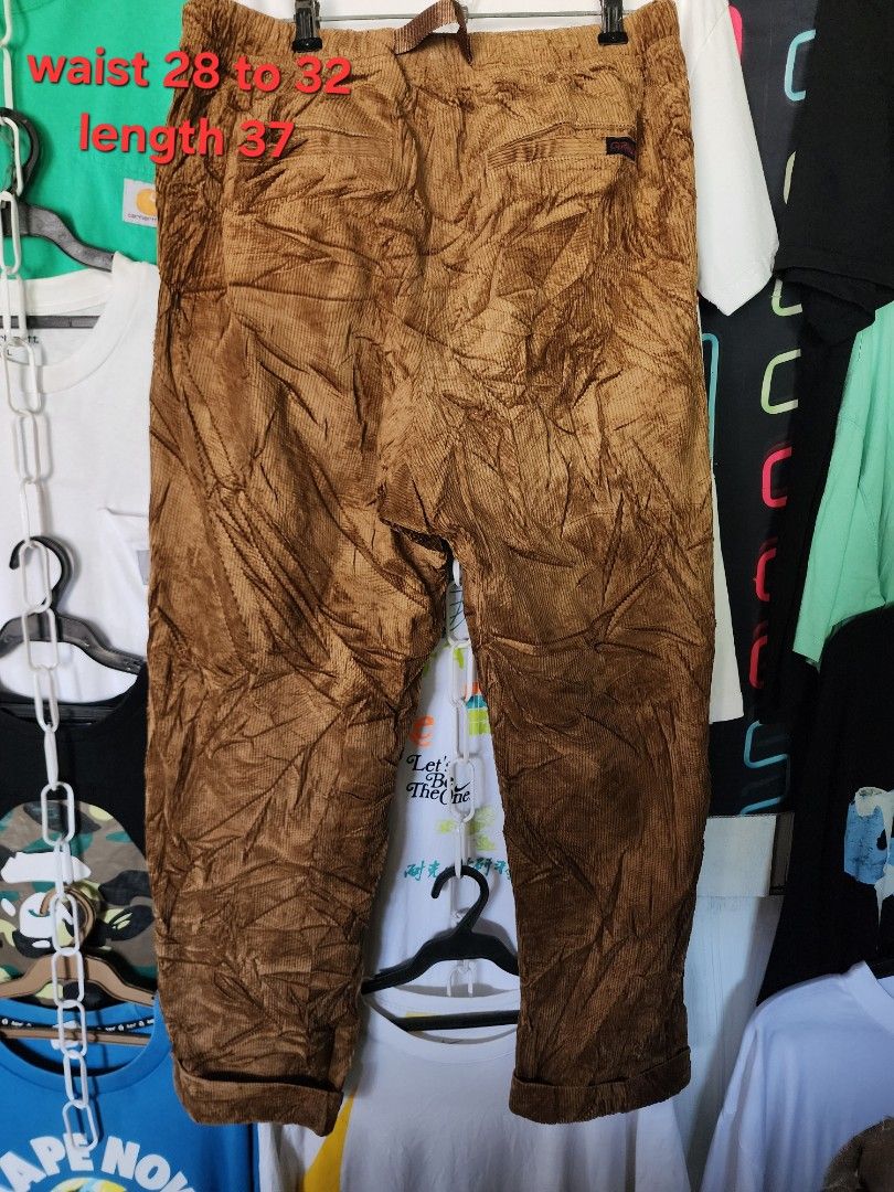 Gramici curduroy pants (Category: Jeans) located in Real. Submitted by raphy2019 (Listing ID 1469609395, Image 1). Description: .