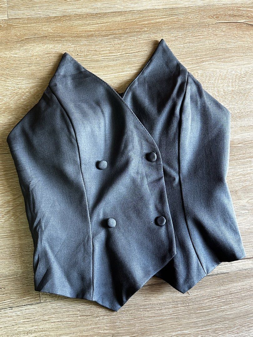 Gray Vest Tube Corset Top (Category: Sleeveless) located in Taguig. Submitted by my.serendipithrift (Listing ID 1469639762, Image 3). Description: Size: XS-M Makapal tela Padded Smocked back Design buttons Vv pretty, perfect for casual or formal events.
