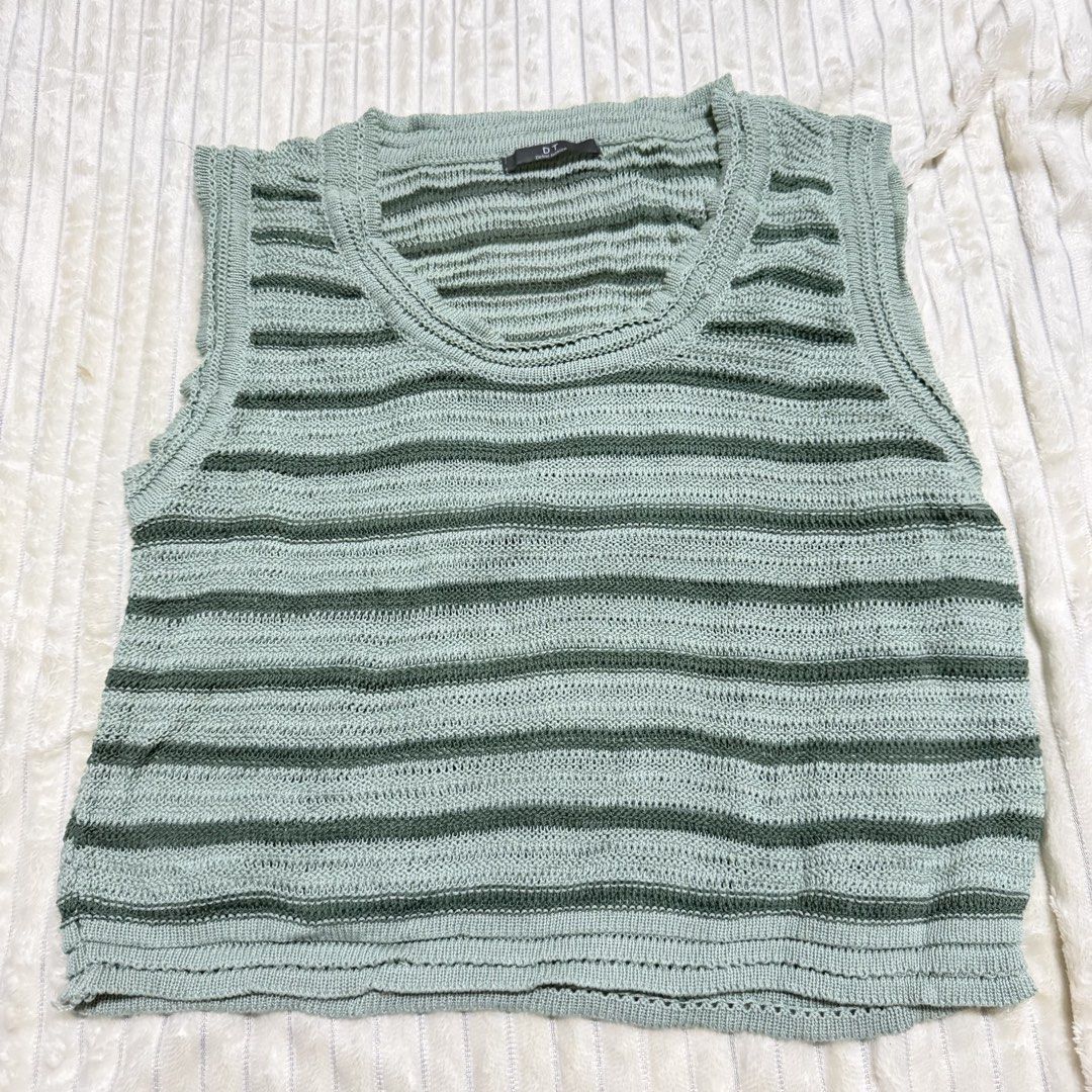Green Striped Open Knit Crop Top (Category: Sleeveless) located in Manila. Submitted by ish.core (Listing ID 1469722493, Image 1). Description: - Color: Sage green and dark green stripes - Design: Scoop neckline, sleeveless, lightweight open-stitch knit - Perfect for breezy days and layering! 📍Project 7, QC 🚚 Shipping shouldered by buyer.