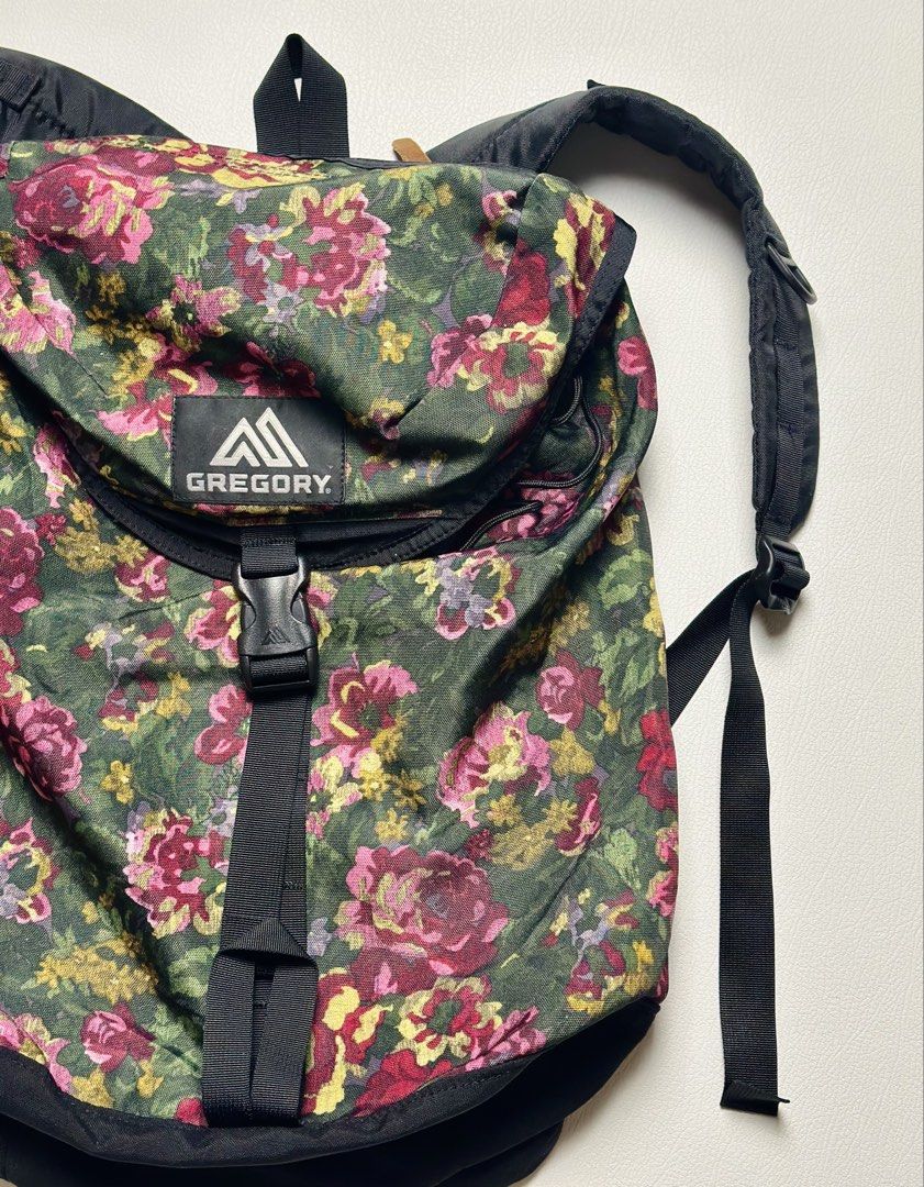 GREGORY BAG (Category: Backpacks) located in General Santos City (Dadiangas). Submitted by uragon.apparel (Listing ID 1469751417, Image 1). Description: .