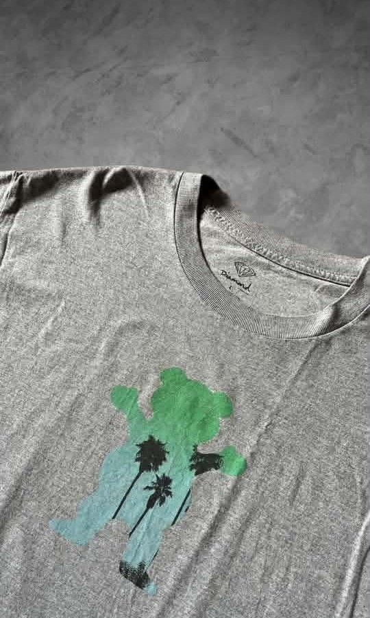 Grizzly X Diamond (Category: Tshirts & Polo Shirts ) located in Daraga. Submitted by arkhoholic (Listing ID 1469584005, Image 2). Description: excellent condition large 21x28.5.