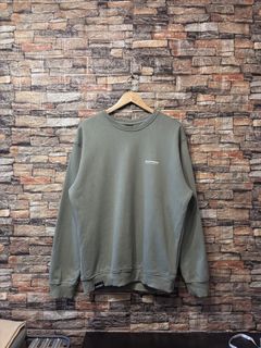 (Category: ) located in . Submitted by angelothriftfinds (Listing ID 1469587529, Image 1). Description: .