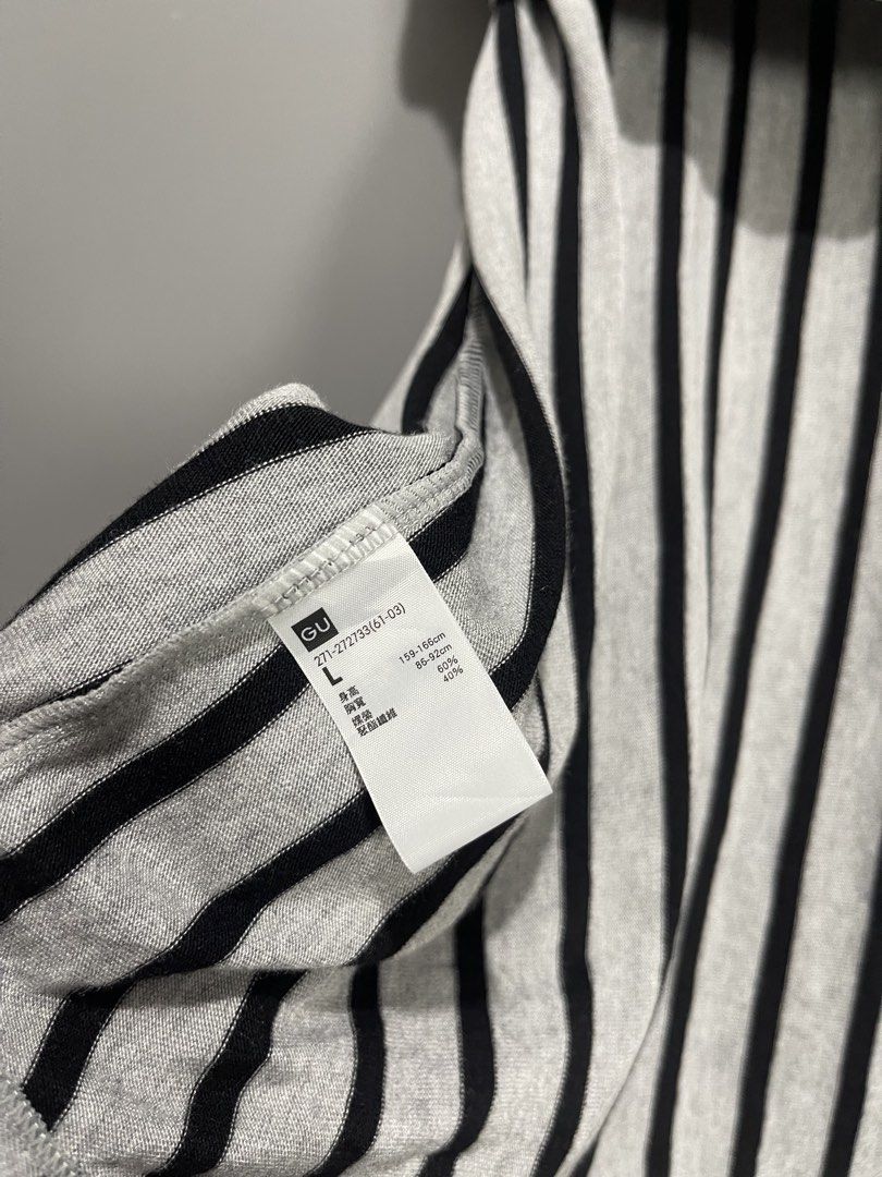 GU Bra-feel Striped Sleeveless Top (Category: Sleeveless) located in Davao. Submitted by yannrussel00 (Listing ID 1469600760, Image 3). Description: 📍𝗟𝗢𝗖𝗔𝗧𝗜𝗢𝗡: 𝗗𝗔𝗩𝗔𝗢 𝗖𝗜𝗧𝗬 📌 𝗜𝘁𝗲𝗺 𝗦𝘁𝗶𝗹𝗹 𝗔𝘃𝗮𝗶𝗹𝗮𝗯𝗹𝗲 𝗥𝗘𝗔𝗗 𝗗𝗘𝗧𝗔𝗜𝗟𝗦 𝗕𝗘𝗟𝗢𝗪 ⬇️ ‼️ Size Large Condition 10/10 Like new No issue ₱280 + SF.