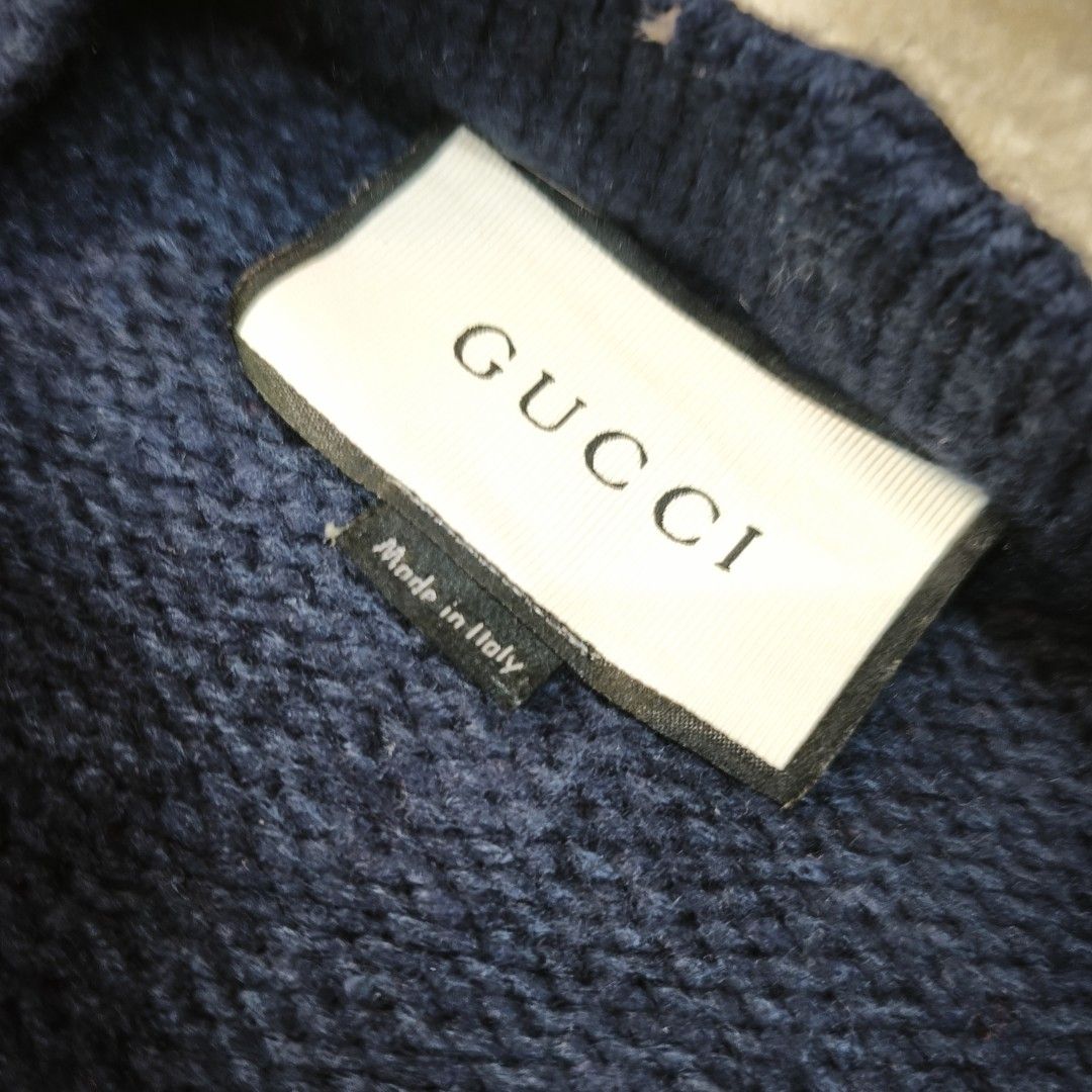 Gucci Men’s Oversize Cable Knit Cardigan (Category: Luxury Apparel) located in Balingoan. Submitted by jagnusthrift.ph (Listing ID 1469580756, Image 3). Description: .