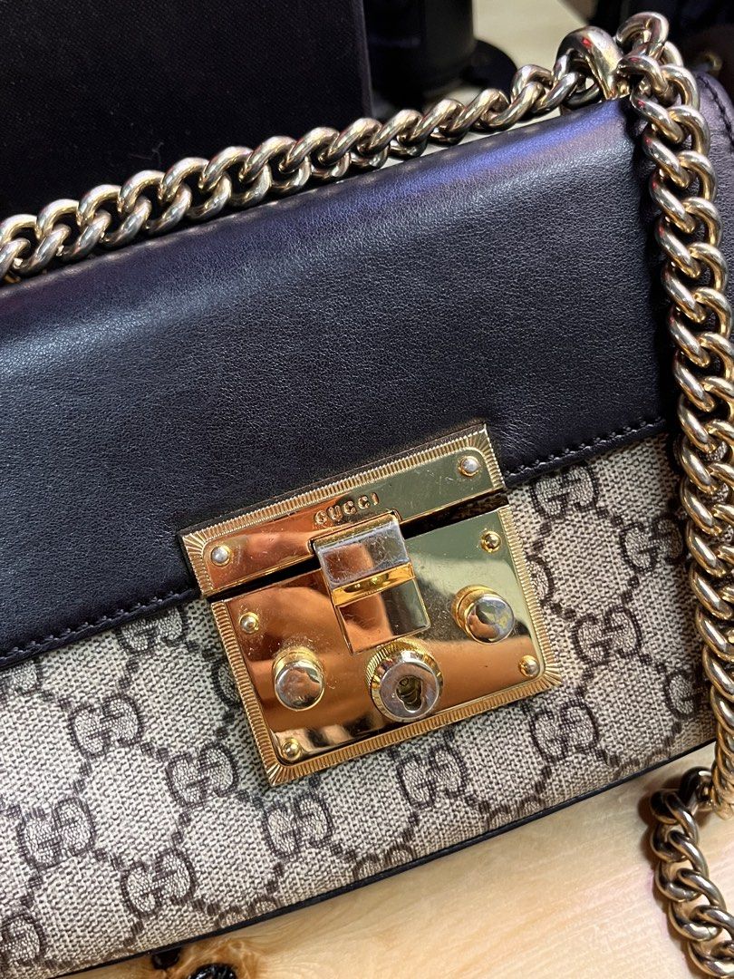 Gucci Sling bag (Category: Cross-body Bags) located in Cagayan de Oro. Submitted by prelovedukayukaybags_cdo (Listing ID 1469649014, Image 3). Description: .