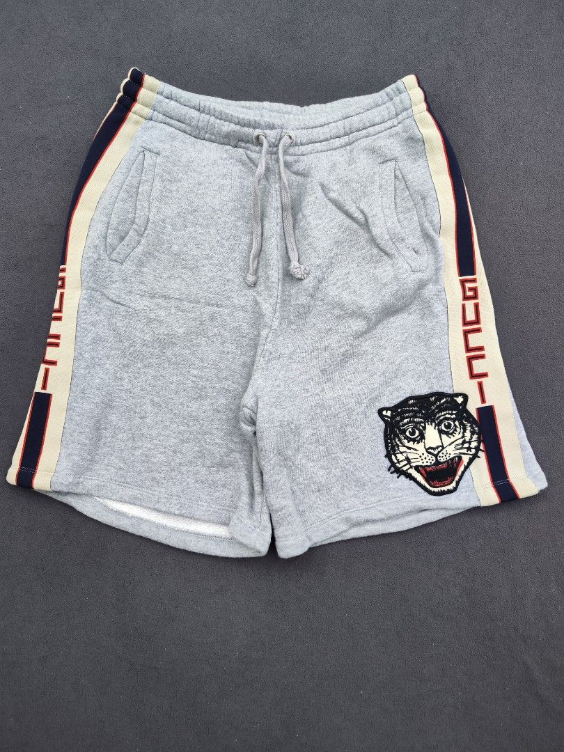 Gucci Tiger Applique Cotton Shorts (Category: Luxury Apparel) located in Bulacan. Submitted by emilj23 (Listing ID 1469597669, Image 1). Description: Gucci Tiger Applique Cotton Shorts Size L on tag L 20 W 32-36 Leg Hole 13 Condition 9.5/10 Color rate 9.5/10 No Issue.
