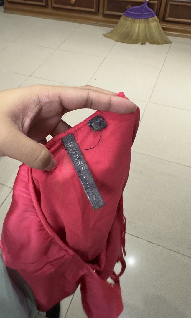 guess hot pink halter top (Category: Sleeveless) located in Quezon City. Submitted by outyougoph (Listing ID 1469597003, Image 3). Description: .