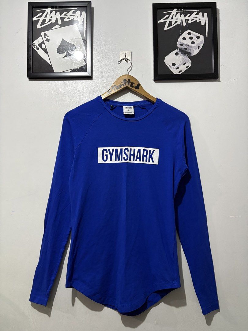 Gymshark Long sleeves (Category: Activewear) located in Makati City. Submitted by ThriftedGoods (Listing ID 1469686258, Image 1). Description: Feel free to ask for more detailed photos In excellent condition No issues Length-28 Width-19.