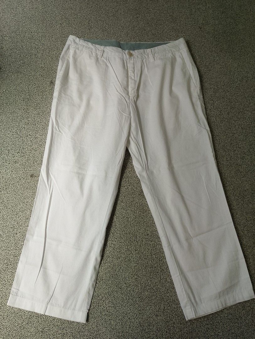 Hangten Men's Trouser (Category: Trousers) located in Cabadbaran. Submitted by ztsfinds (Listing ID 1469584818, Image 3). Description: -This is curated ukay clothes, already washed. -Hangten trouser white color. May pagka soft po fabric nito, hindi mainit sa skin. -Length: 88 cm -Leg opening: 21.4 cm -Waist Circumference: 81 cm -Hips Circumference: 97 cm.