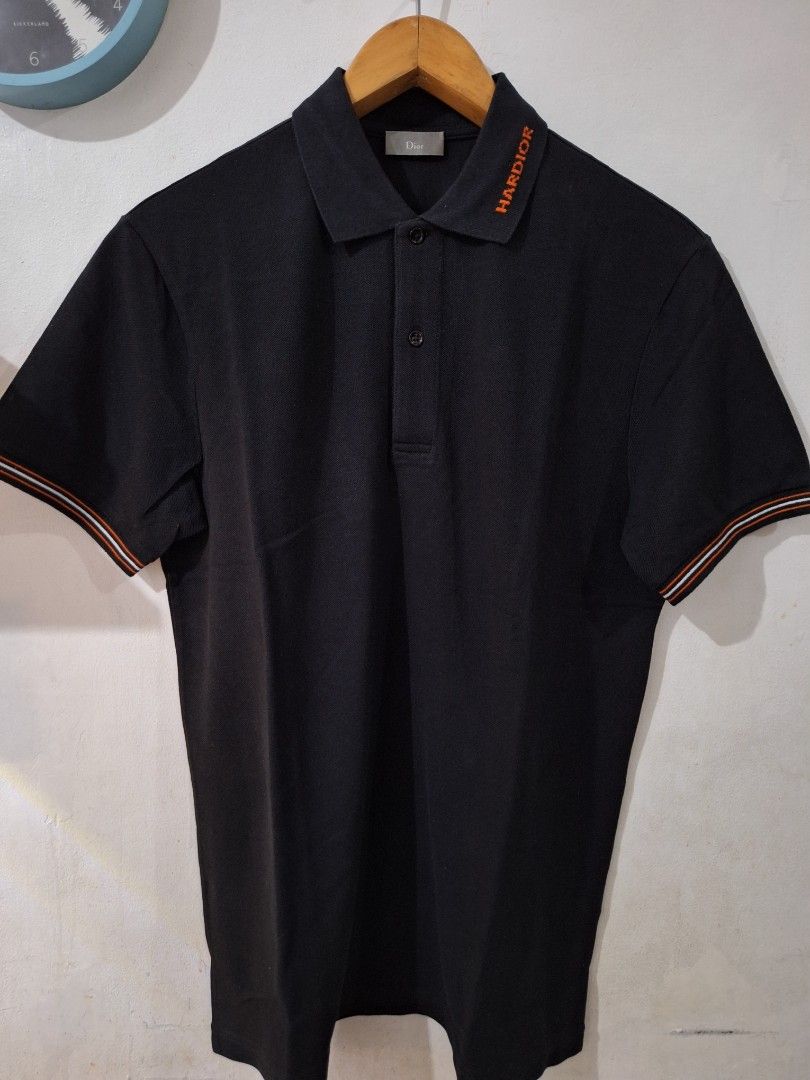 Hardior by dior poloshirt (Category: Tshirts & Polo Shirts ) located in Santa Rosa. Submitted by pat0317 (Listing ID 1469647885, Image 1). Description: Hardior by Dior poloshirt Black/ orange tipping on cuffs Large - 20x28 XL - 21x29 Cod cop Lbc lalamove j&t.