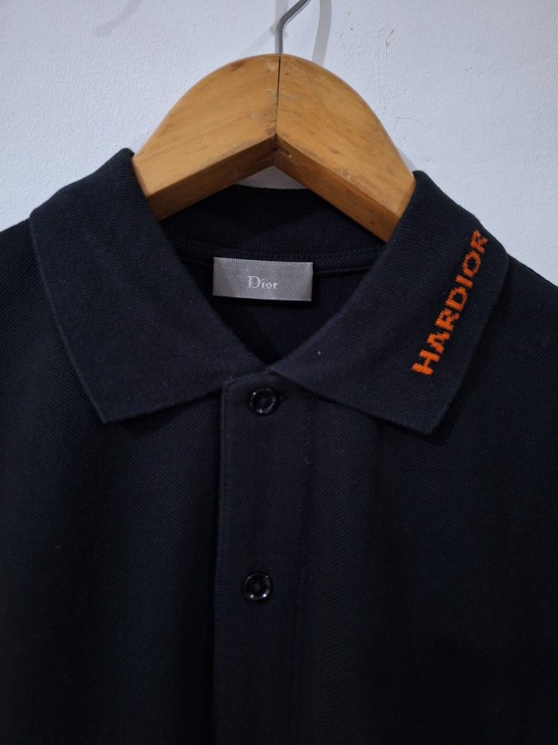 Hardior by dior poloshirt (Category: Tshirts & Polo Shirts ) located in Santa Rosa. Submitted by pat0317 (Listing ID 1469647885, Image 3). Description: Hardior by Dior poloshirt Black/ orange tipping on cuffs Large - 20x28 XL - 21x29 Cod cop Lbc lalamove j&t.