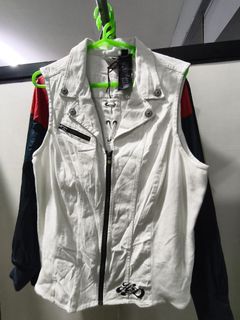 (Category: ) located in . Submitted by p4ul.thrift (Listing ID 1469576932, Image 1). Description: .