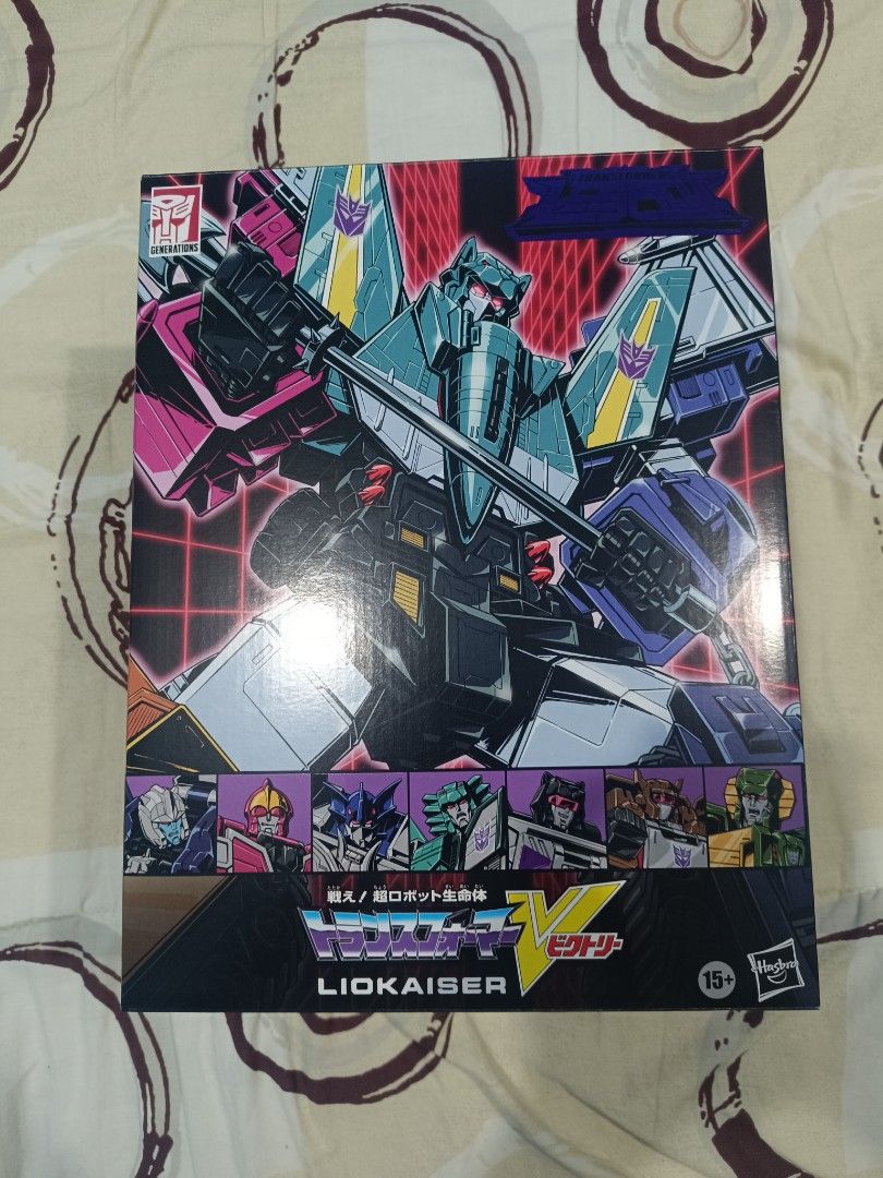 HasLab Transformers Victory Liokaiser Action Figure Set (Category: Figurines & Statues) located in Lucban. Submitted by limejuice99 (Listing ID 1469674000, Image 3). Description: FIXED PRICE An exclusive release, limited edition 7-bot Decepticon Combiner. All joints, paint and accessories in near mint condition. Outer box included pero may konting cuts and scuffs..
