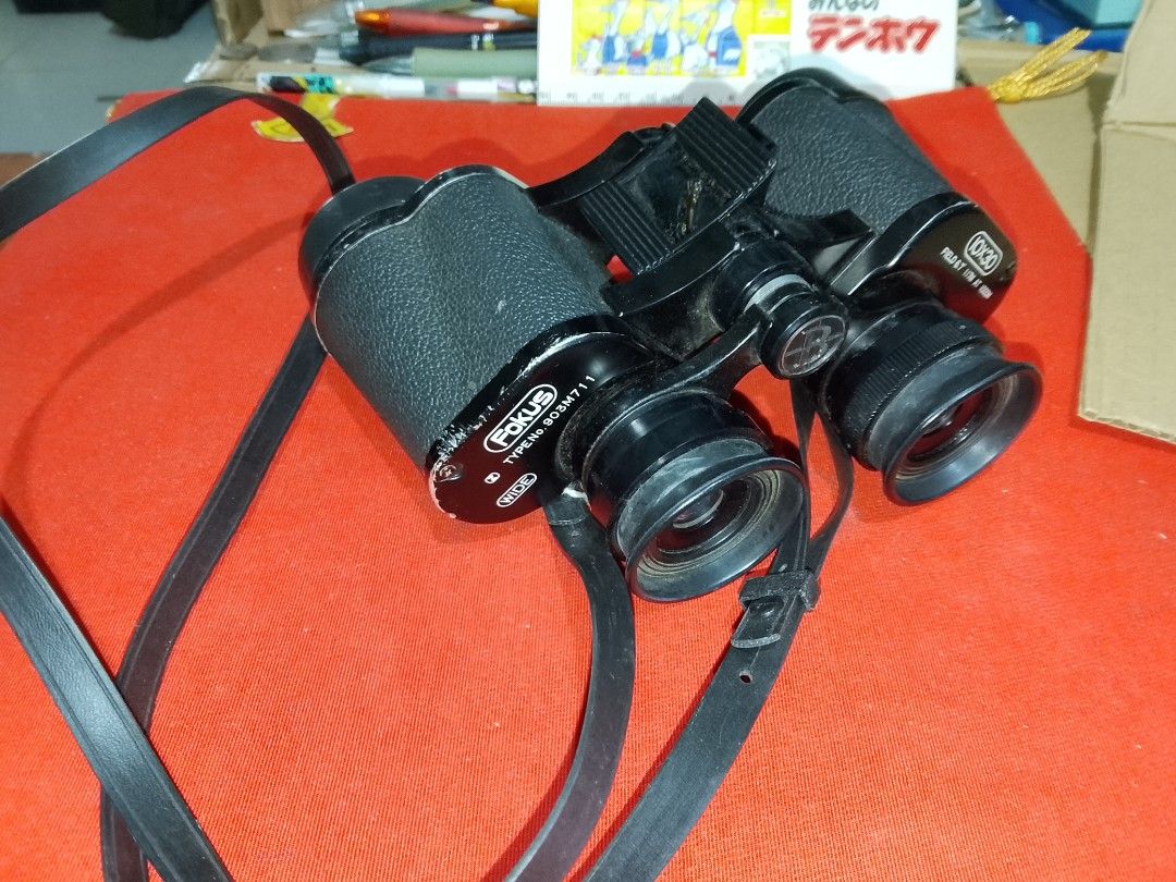 Heavy Duty Military Grade Binoculars (Category: Vintage Collectibles) located in Santo Tomas. Submitted by retrotastic (Listing ID 1469602551, Image 1). Description: good condition, logo lang po sa speed focus nya na sticker natanggal na. ready to use. konting linis lang.