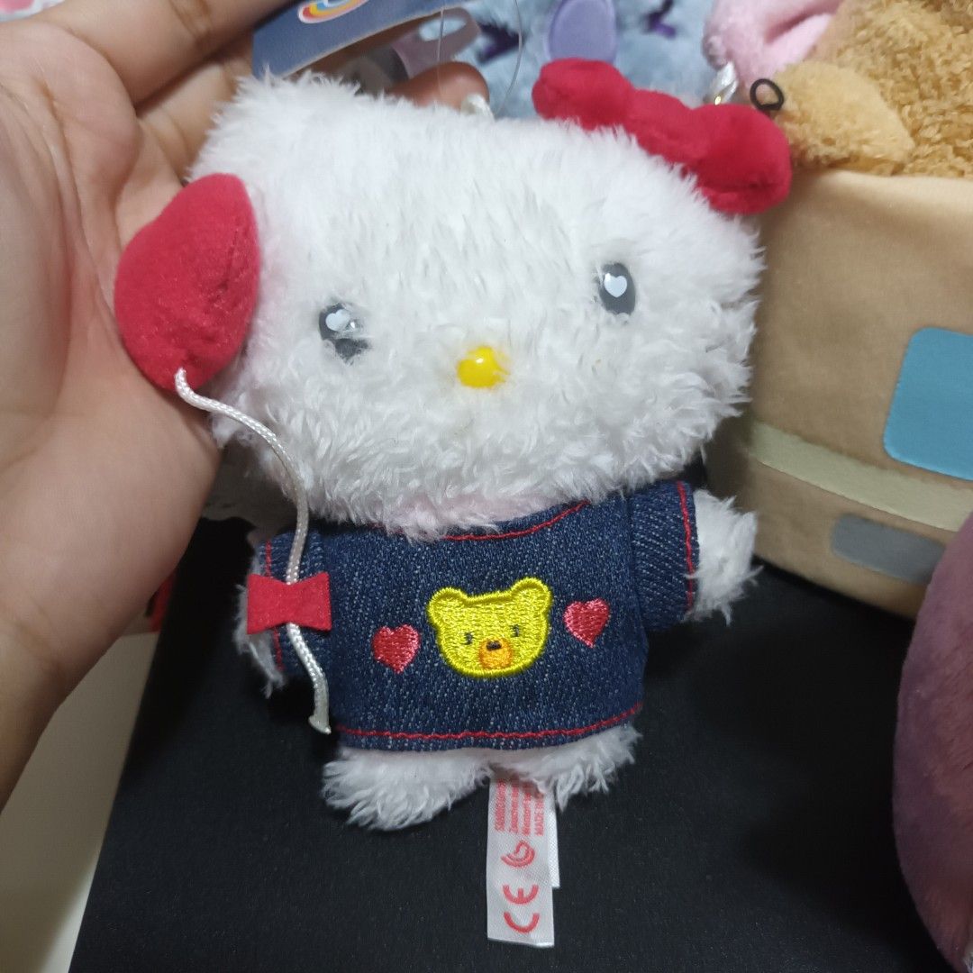 Hello Kitty Balloon Charm (Category: Plushies & Soft Toys) located in Las Pinas. Submitted by rieries_shop (Listing ID 1469679922, Image 1). Description: - as is - I think it's BL - pm me for more info/pic - Mop: Gcash/Maya/Gotyme/Maribank - Mod: J&T (PHP 21 off), Flash, Gogo Xpress, Lalamove (Metro Manila).