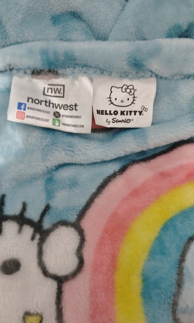 Hello Kitty Blue Fur Fleece Blanket - King (Category: Bedding & Towels) located in Mariveles. Submitted by hl.reyrfinds (Listing ID 1469693319, Image 3). Description: 🍀☘️🍀☘️🍀 ✨ WITH TAG Fur Fleece Blanket Soft, Heavy Glossy ‼️ washable dirt Pay First. MOD: JnT.