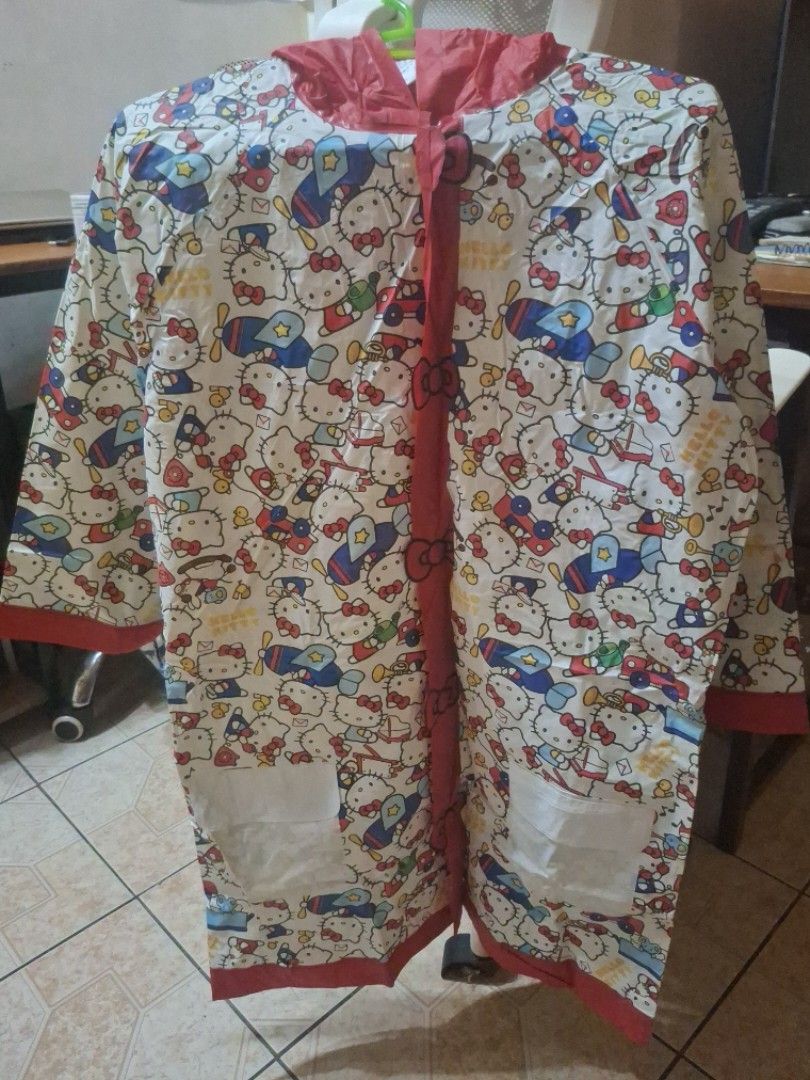 Hello Kitty Raincoat (Category: Babies & Kids Fashion) located in Antipolo. Submitted by amberandsaiah (Listing ID 1469607974, Image 1). Description: .