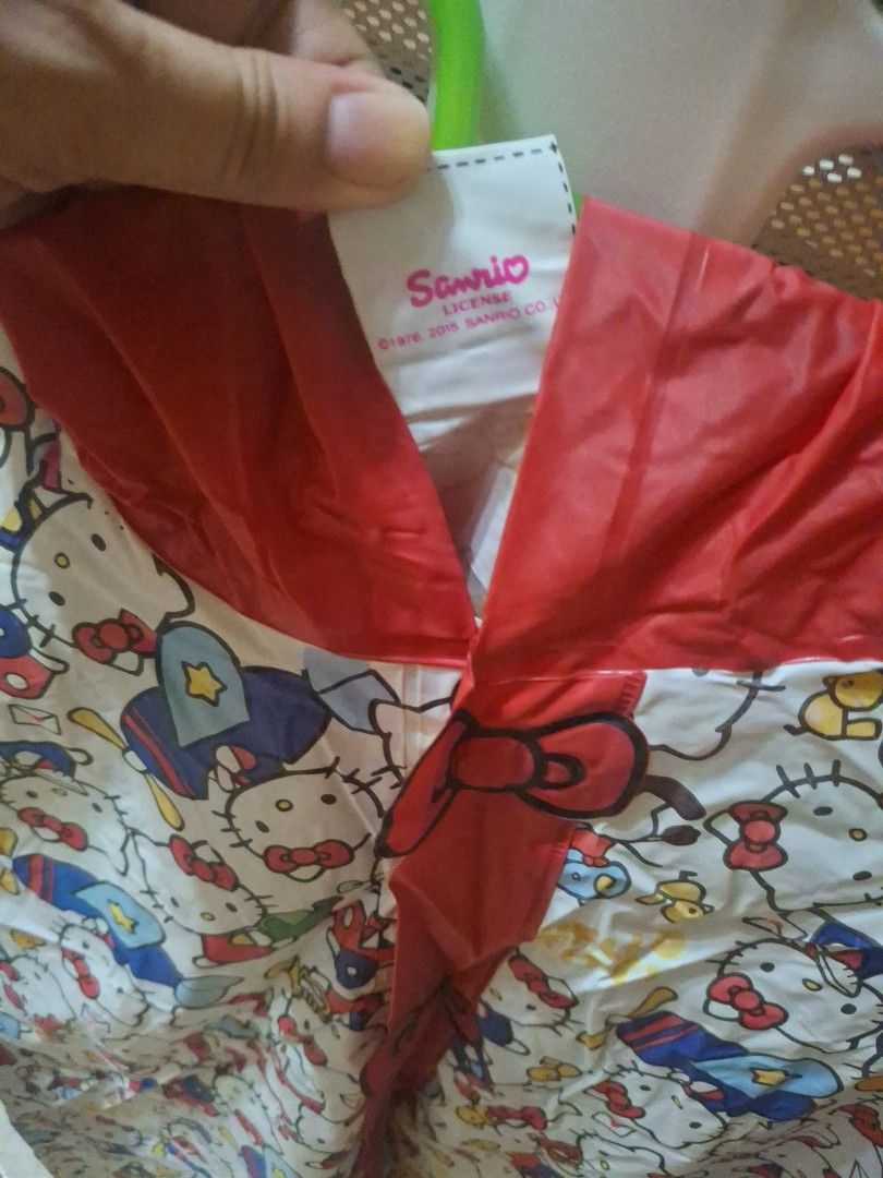 Hello Kitty Raincoat (Category: Babies & Kids Fashion) located in Antipolo. Submitted by amberandsaiah (Listing ID 1469607974, Image 3). Description: .