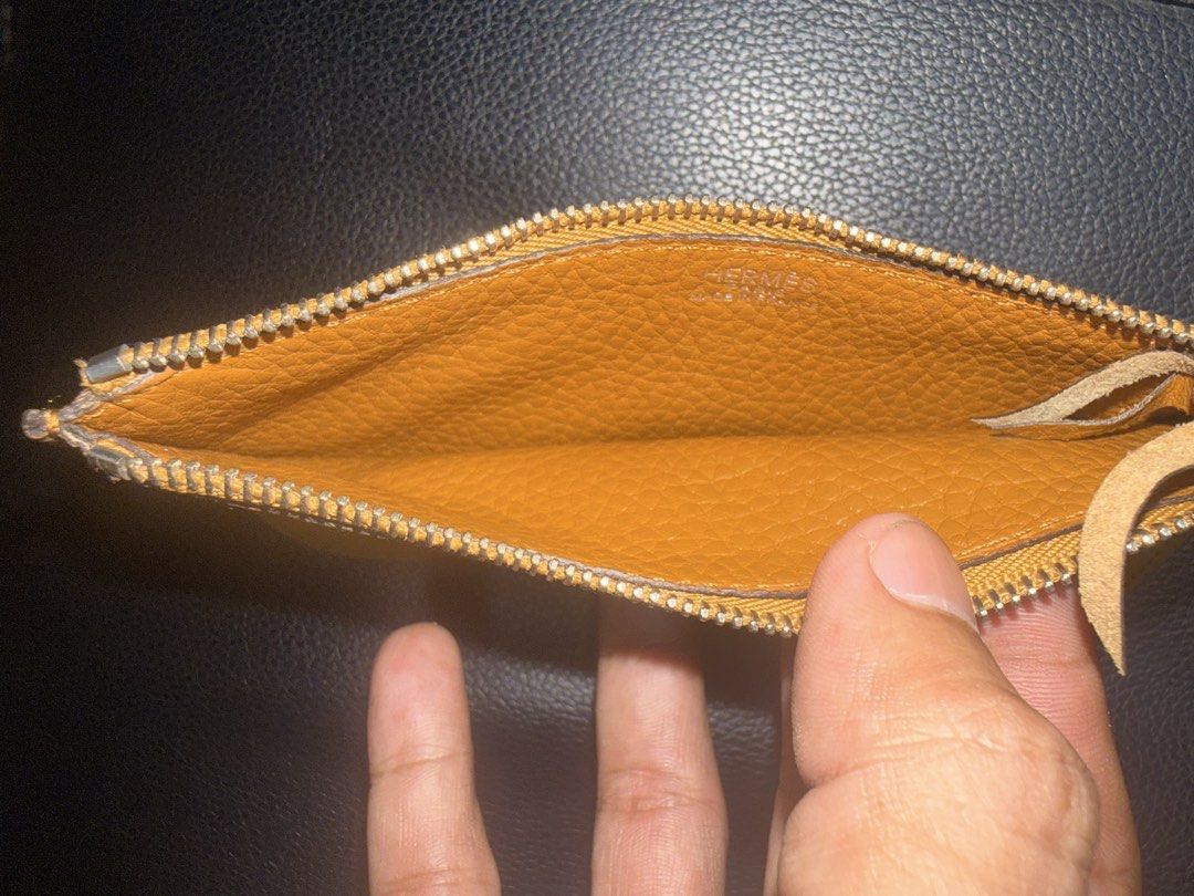 Hermes (Category: Luxury Bags & Wallets) located in Manila. Submitted by jm_jm88 (Listing ID 1469658604, Image 3). Description: .
