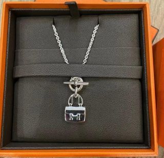 （分類：）位於 。 由 romeluxurystation 提交（商品編號 1469671276，圖片 1）。簡介： 。