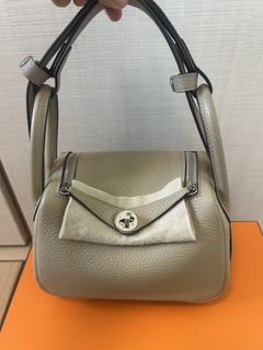 （分類：）位於 。 由 Mamic 提交（商品編號 1469583989，圖片 1）。簡介： 。