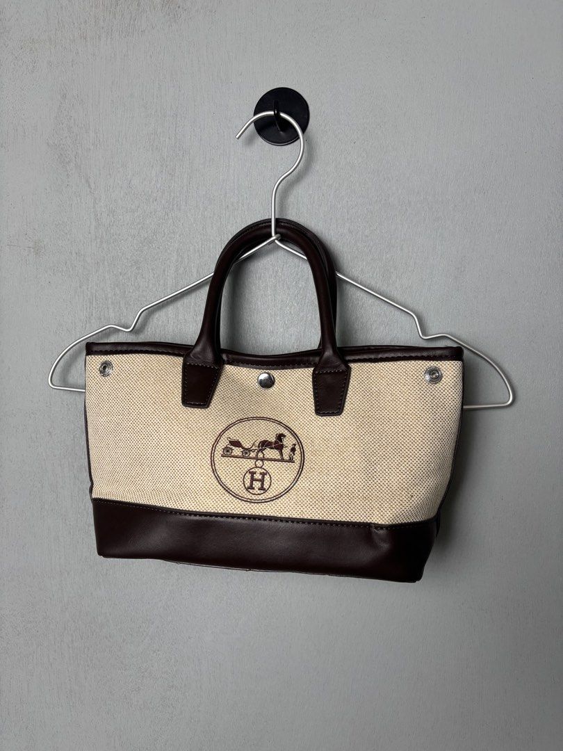 Hermès GWP Canvas Tote Bag (Category: Luxury Bags & Wallets) located in Mandaluyong City. Submitted by fellas_ph (Listing ID 1469666127, Image 1). Description: Excellent condition No issues 12" Width 6" Length (not including strap).