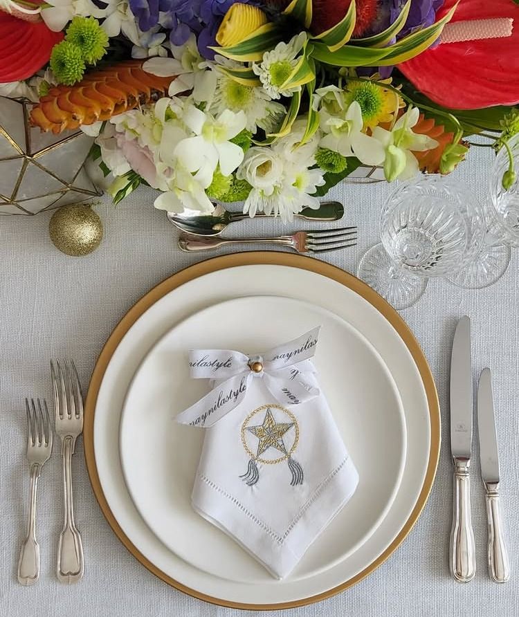 HIGH QUALITY Embroidered Linens Table Napkins (Category: Table Linen & Textiles) located in Quezon City. Submitted by blessed.2011 (Listing ID 1469712113, Image 2). Description: .