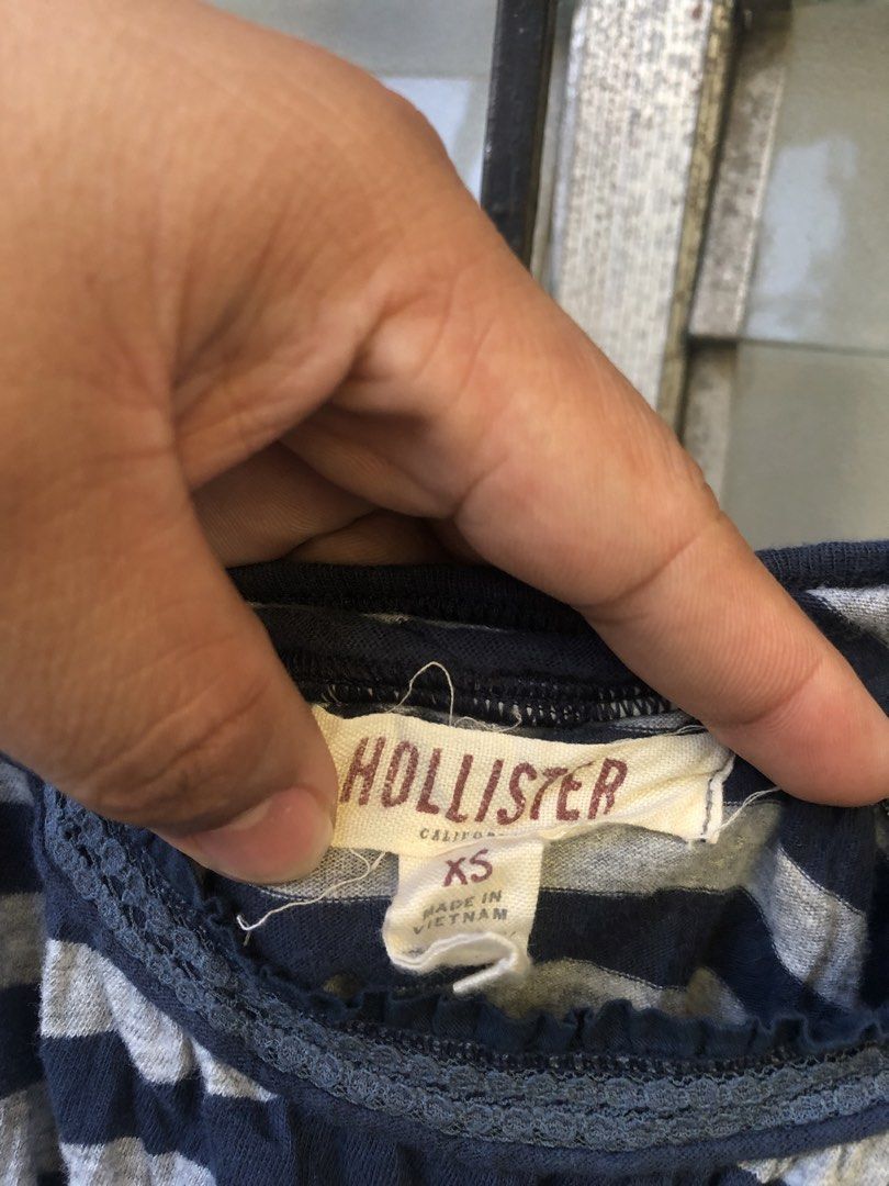 Hollister Babydoll (Category: Others Tops) located in Manila. Submitted by bajinboo (Listing ID 1469704225, Image 2). Description: Hollister Stripe Babydoll Good as like new Condition No issue Size - XS J&T.