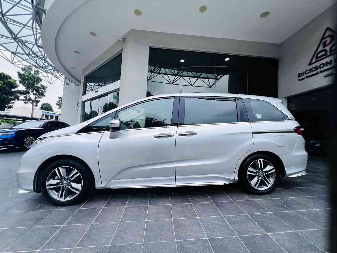 Honda Odyssey 2.4 EX-S (A) (Category: Used Cars) located in Singapore. Submitted by dicksonauto (Listing ID 1469588484, Image 2). Description: 1 owner, maintained by agent . Certified Pre-Owned with Extended Warranty for worry-free ownership. Mileage Assurance: Actual mileage checked against available AD workshop/service records and/or owner-signed declaration. Buy-Back Assurance if verified mileage tampering is found, subject to terms & conditio