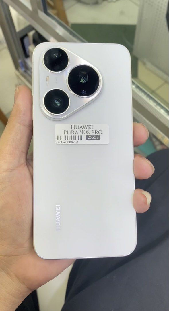 HUAWEI PURA 90s PRO | 256GB | COMPLETE BOX (Category: Huawei) located in Manila. Submitted by boldlion.4f7f02 (Listing ID 1469618503, Image 1). Description: Quick Specs : HUAWEI PURA 90s PRO ✅256gb ✅Global Variant ✅Factory unlock ✅100% Smoothness ✅No hidden issue | No Repaired ✅100% Authentic | Not Refurbished ✅w/ Box and store warranty .