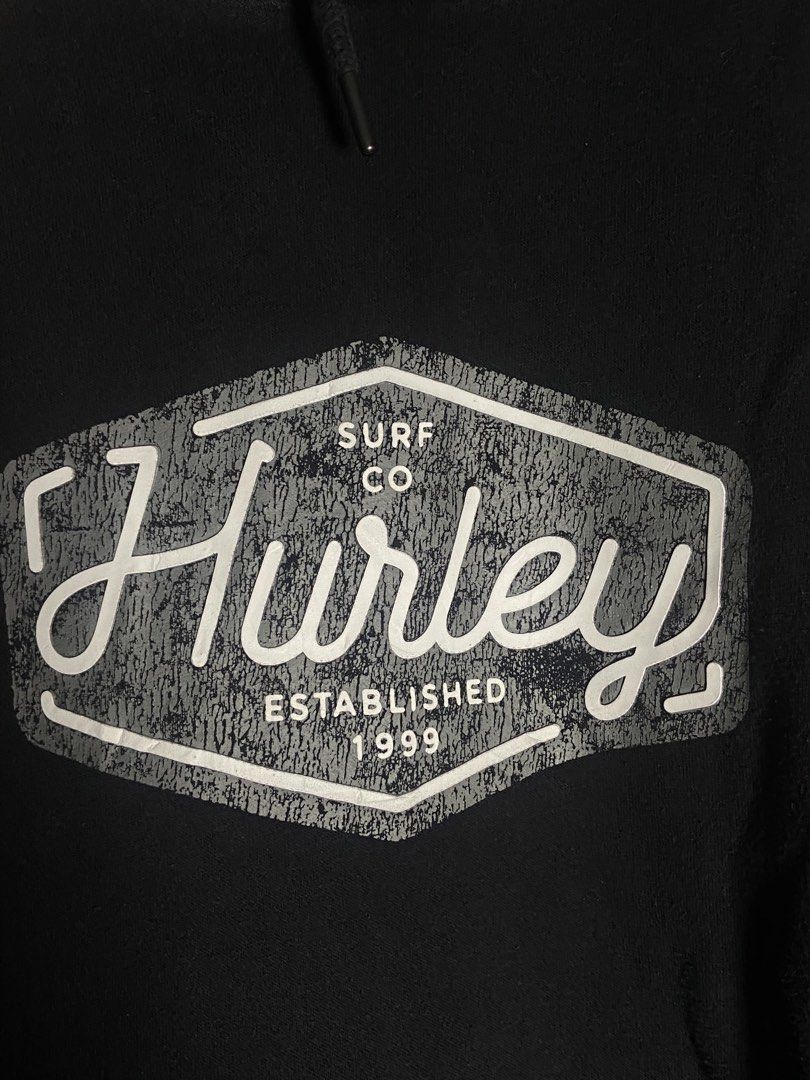 Hurley (Category: Activewear) located in Cabuyao City. Submitted by chukz_x (Listing ID 1469612813, Image 3). Description: Hurley Size : Medium Dimes : 23W 27L Condition : Excellent Issue : none Price: 650 📍READY TO WEAR 📍Cabuyao Laguna .