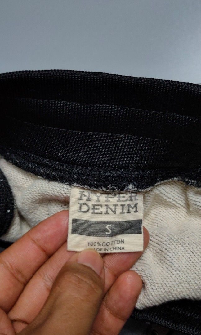 Hyper Denim Riri zipper (FOG Alternative) (Category: Shorts) located in Bolinao. Submitted by tokiya. (Listing ID 1469611565, Image 3). Description: Hyper Denim Riri zipper (FOG Alternative) Size 34-36x19 Excellent Condition No Issue.