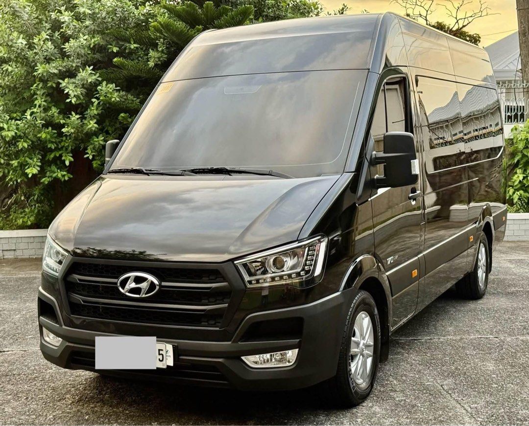 Hyundai Solati 170 eVGT Manual (Category: Used Cars) located in Manila. Submitted by quality_cars (Listing ID 1469685305, Image 1). Description: 2024 Hyundai Solati 170 eVGT 1st Owned 5,000km only Manual Transmission 16-Seaters W/ Cargo roof All leather seats Smell Brand new Brand new Tires KUMHO Brand Diesel eVGT CRDi Engine Complete Papers Complete Duplicate key No issues‼️ Brand new Condition‼️ Cash/Financing Price:2,585,000 Location: Paranaqu