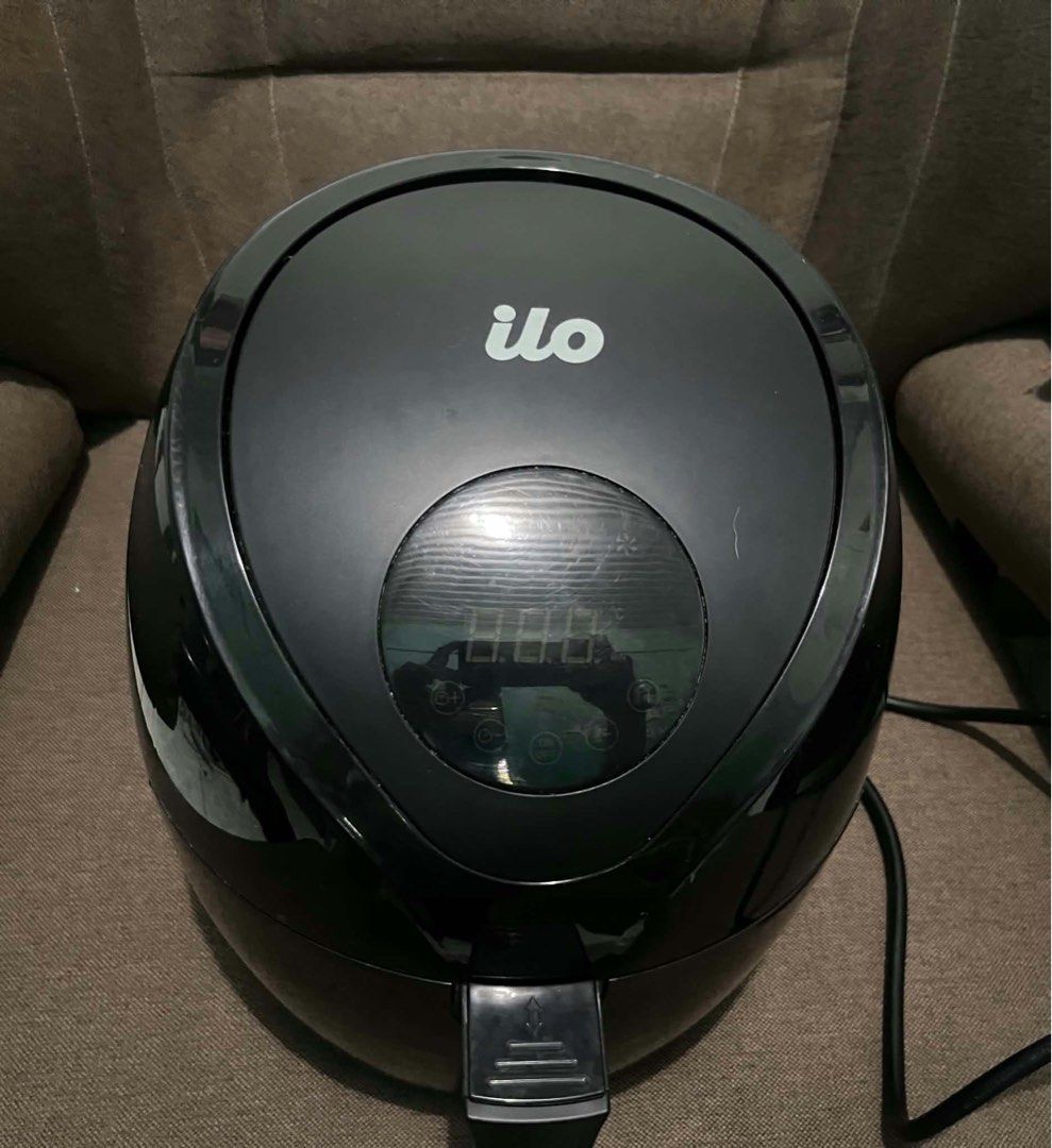 ilo Digital Air Fryer Black (Category: Fryers) located in San Jose del Monte. Submitted by thepinkcart_ (Listing ID 1469689042, Image 1). Description: - Brand: ILO Digital Air Fryer - Color: Sleek Black - Features: Modern top touchscreen panel, temp settings up to 200°C, and pull-out basket with secure release button - Benefits: Ideal for oil-free cooking, quick snacks, and healthy meals - Inclusion: Power cord included - Condition: Clean, excell