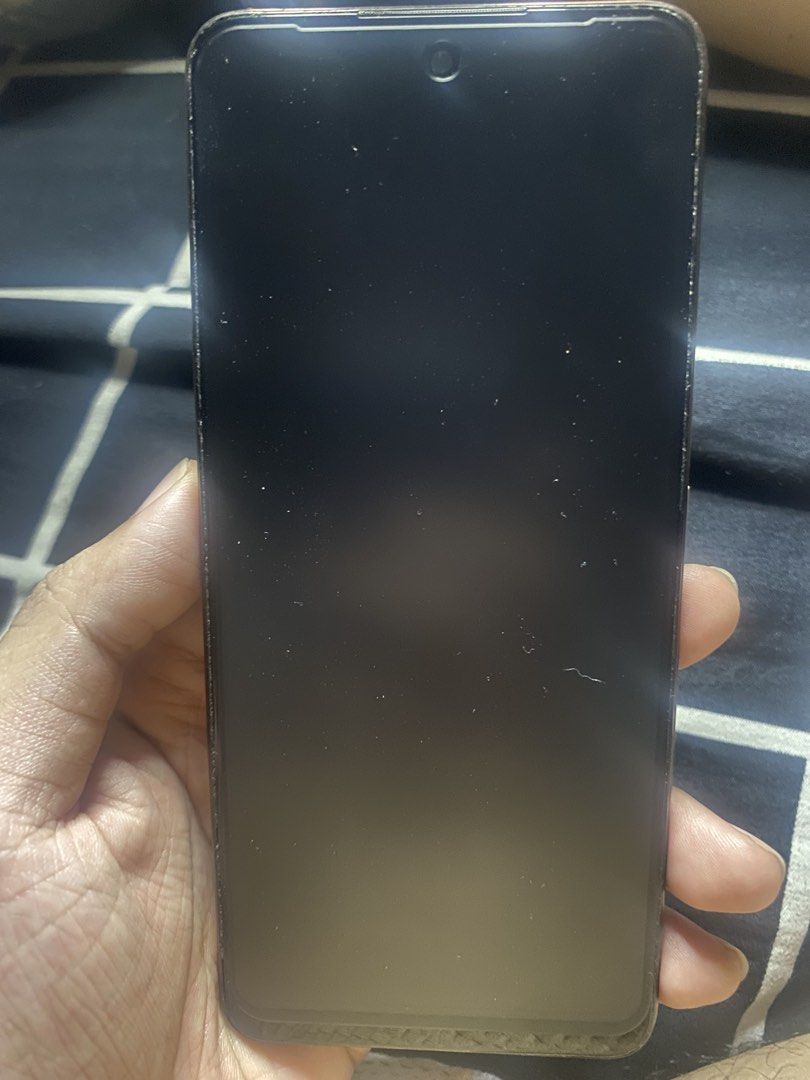 Infinix Note Zero 5G 2023 (Category: Android Others) located in Manila. Submitted by iamseiji (Listing ID 1469755540, Image 1). Description: For sale Infinix Note Zero 5G 2023 Replaced LCD and back cover. Hindi na curved yung lcd na ipinalit pero smooth pa rin. Medyo hard push na yung volume up button pati power button. Fingerprint working Malinaw camera both front and back Via pick up, meet up or lalamove Loc: Binangonan Rizal.