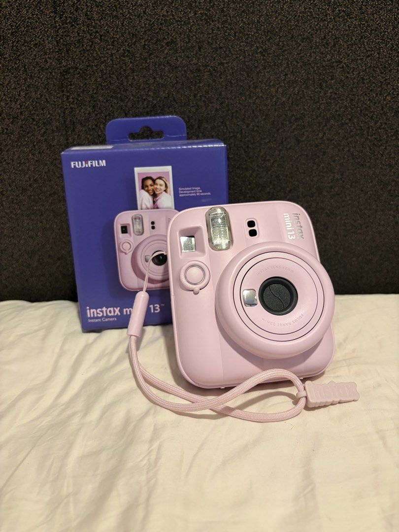Instax Mini 13 (Category: Cameras) located in Las Pinas. Submitted by zcloset.ph (Listing ID 1469650120, Image 1). Description: Once lang nagamit pa inubos lang yu ng 1 pack film then nakatago na Rfs: Decluttering .