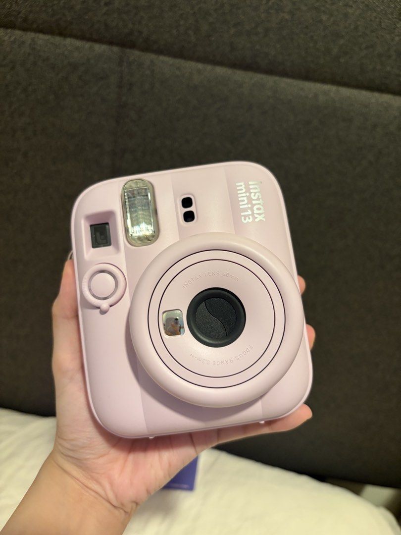 Instax Mini 13 (Category: Cameras) located in Las Pinas. Submitted by zcloset.ph (Listing ID 1469650120, Image 2). Description: Once lang nagamit pa inubos lang yu ng 1 pack film then nakatago na Rfs: Decluttering .