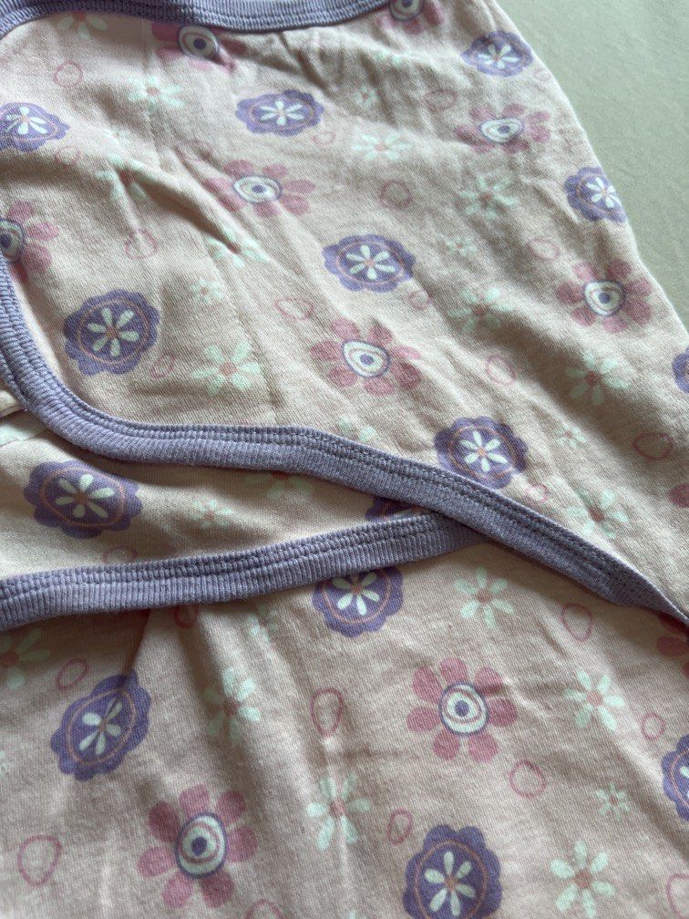Insular sleep swaddle (Category: Babies & Kids Fashion) located in Quezon City. Submitted by declutter.qc (Listing ID 1469587754, Image 2). Description: .