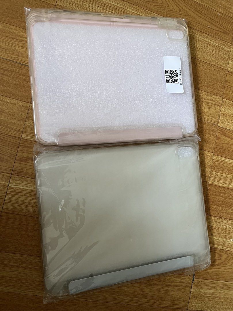 iPad A16 / 11th Gen Case Set (Category: Cases & Sleeves) located in Quezon City. Submitted by hellochantal (Listing ID 1469634515, Image 2). Description: - 2 cases for 180 - PAYO - Lalamove/Grab (sf shouldered by buyer) - Gcash payment only.