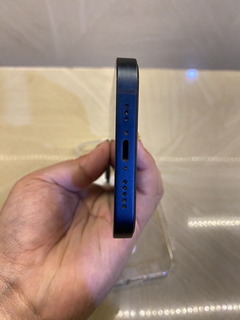 iPhone 13 | 128gb | 93%bh (Category: iPhone 13 Series) located in Manila. Submitted by cristalort24444 (Listing ID 1469658670, Image 3). Description: iPhone 13 Midnight Blue 128gb Storage 93% batt health ✅Face ID ✅True Tone ✅Factory Unlock ✅No history of repairs ✅Original all parts ⚠️HONEST ISSUE: Minimal paint chips Minimal Dents System Error US Variant (hindi naman bypassed pero during factory reset and attempting to upgrade, nag eerror prompt 