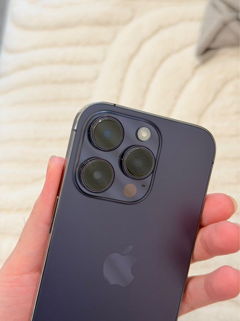 Iphone 14 pro (Category: iPhone 14 Series) located in Cavite. Submitted by biaaashhh (Listing ID 1469609413, Image 1). Description: ✨ Lady - owned ✨ Bought : November 2024 ✨ Minimal Scratchen on the camera lens, but does not affect camera quality ✨Always used with case, not sure how it got scratched 😅 ✨ with original box & pin ✨with lightning charger ✨ free cases included ✨ Battery Health: 74 % ✨ No repair history NOTE: Price is still negotiable