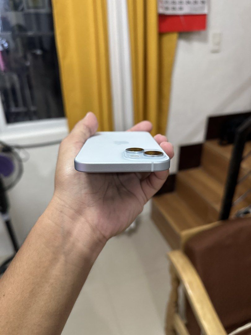Iphone 15 (128 GB) Blue (Category: iPhone 15 Series) located in Cavite. Submitted by densansae (Listing ID 1469646467, Image 3). Description: FS : Iphone 15 (128 GB) Blue ₱27,500 Only No issue / No Dents or Scratch 🔋91% Battery Health • 303 Cycle Count UnderWarranty Until January 8,2027 ✅Factory Unlocked / All sim Pwede ✅ZP/A Local Variant ✅Face ID working ✅Ios 26 ✅ NTC Approved Inclusion: Original Charger and Cases only Reset All you want MOP �
