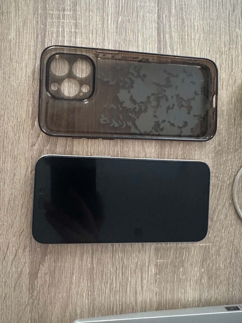 Iphone 15 Pro Max, 256GB (Category: iPhone 15 Series) located in Pasay City. Submitted by geoffreymarquesesjr (Listing ID 1469622761, Image 2). Description: IPHONE 15 PRO MAX | WHITE TITANIUM 256GB| Open Line | White Titanium • Personal phone, lady-owned • First owner, purchased from Power Mac Center • Battery Health: 78% • No issues, no history of repairs • All parts are original, genuine, and untouched • Open line, compatible with any SIM • RFS