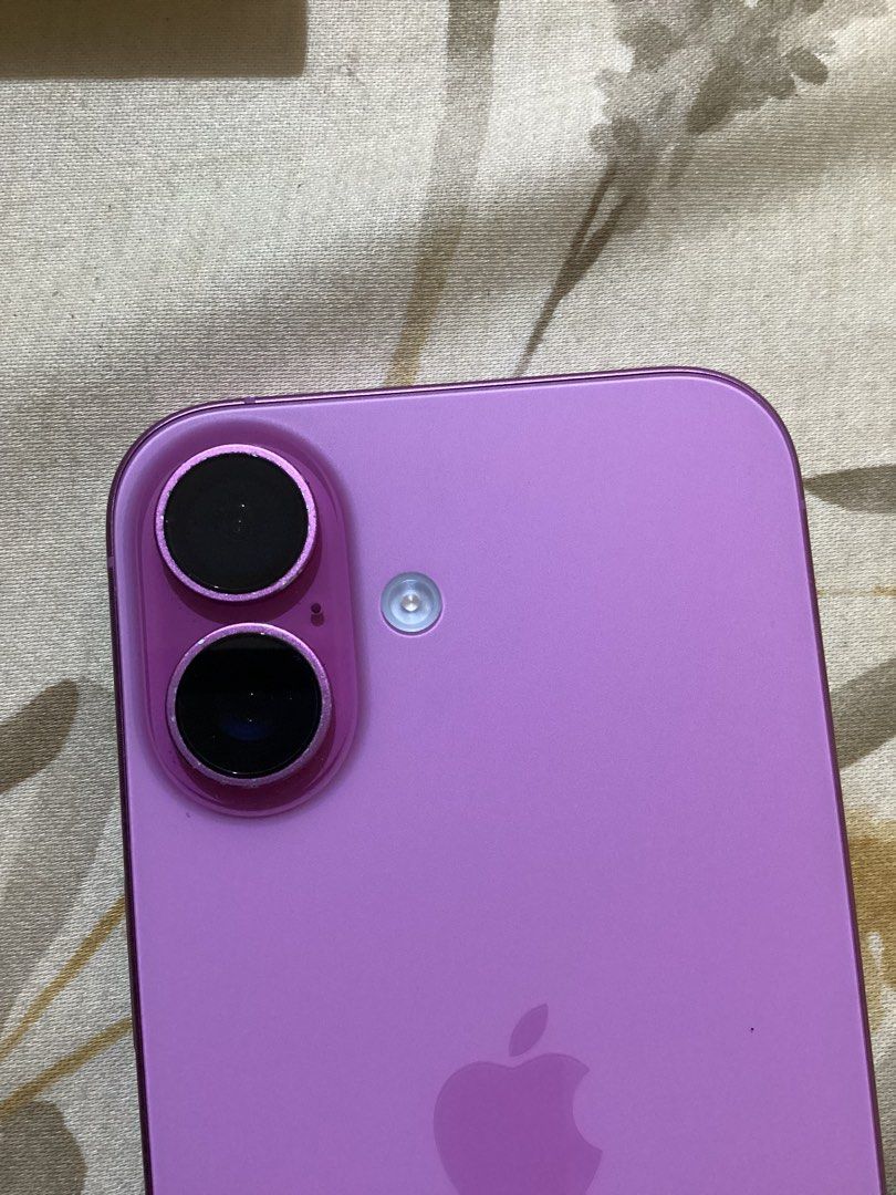 iPhone 16 128gb in pink (Category: iPhone 16 Series) located in Dagupan City. Submitted by starfits_ph (Listing ID 1469677117, Image 2). Description: iphone 16 128gb in PINK 🌸 no history of repair battery health: 88% all working (true tone, face id, side button) camera working perfectly honest issue: paint chips ONLY lady owned inclusions: original box, original cord, smart devil tempered glass, phone cases RFS: pambayad ng tf ❌ low ballers ✅ ca