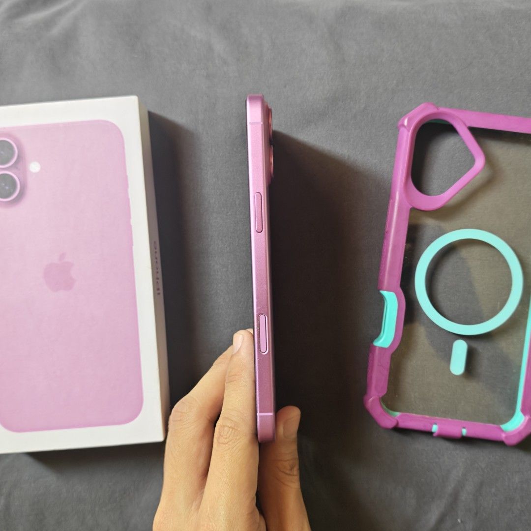 iPhone 16 Plus 128 GB Pink (Category: iPhone 16 Series) located in Binan City. Submitted by lovestartswdl (Listing ID 1469591855, Image 3). Description: iPhone 16 Plus 128 GB Pink - 90%, 660 CC - Openline with sim tray & esim - 97% Smooth! Minimal signs of usage - No issues! No issues! Includes Box, Manuals, 10 unique cases Biñan, Laguna.