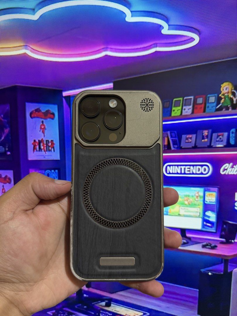 iPhone 16 Pro 128gb Black Titanium (Category: iPhone 16 Series) located in Baguio. Submitted by krixchanjulius (Listing ID 1469634373, Image 2). Description: iPhone 16 Pro 128g Black Titanium ₱33,990 fix •No sim restriction(Anysim) •LL/A USA Variant(eSim only/No simslot) •True Tone Working •Face ID Working •90% Original Battery Health •iOS 27.0.1 •No iCloud issue •Unli Reset/Unli update •All original parts Issue: •Sign of usage(Minor dents and sc